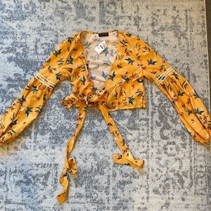 Bloomingdale’s Crop top